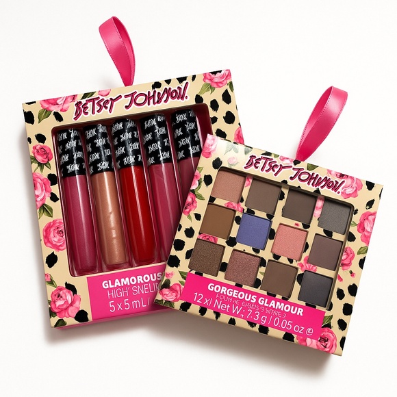 BETSEY JOHNSON Makeup Bundle 2pc Lip Gloss Set + 12 Shade Eye Shadow Palette NIB - Picture 1 of 9